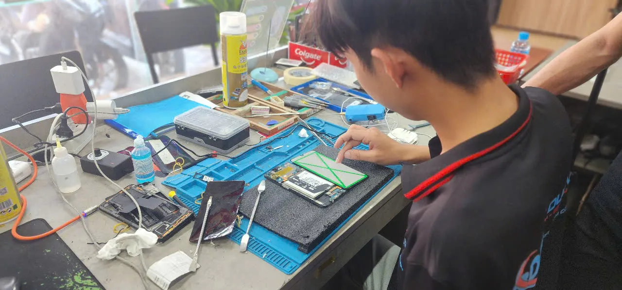 Nguyên nhân làm hỏng loa trong iPhone 11 của bạn